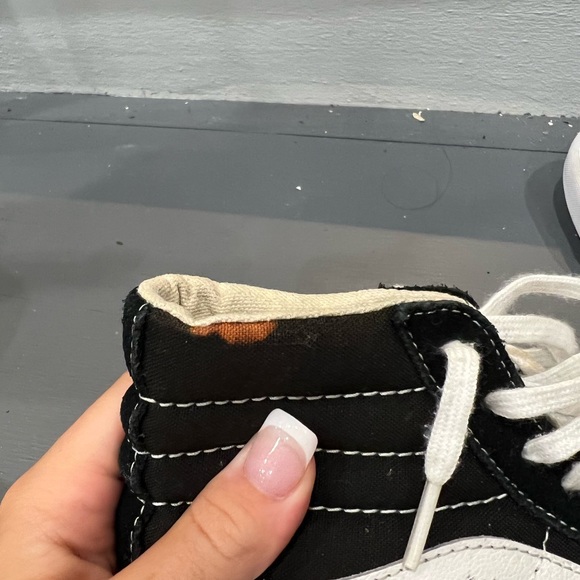 Vans sneakers!! Size women 6.0 men 4.5 - Picture 9 of 9